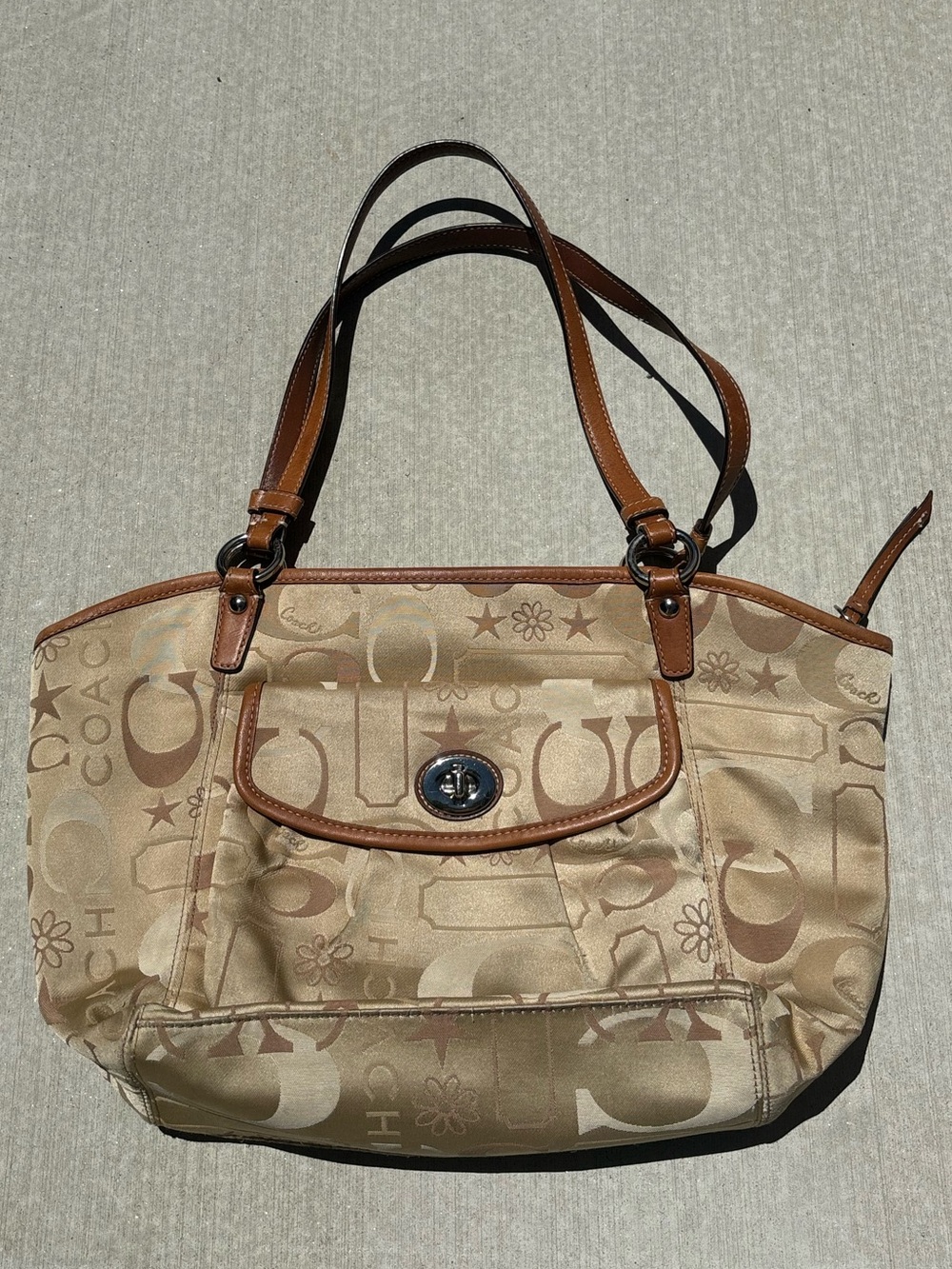 Coach Optic Signature Canvas Tote in Tan/Khaki with Leather Trim